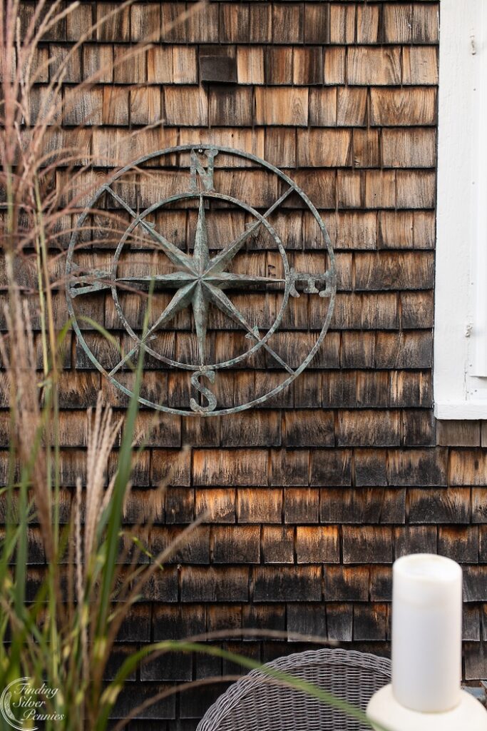 faux verdigris compass rose tutorial