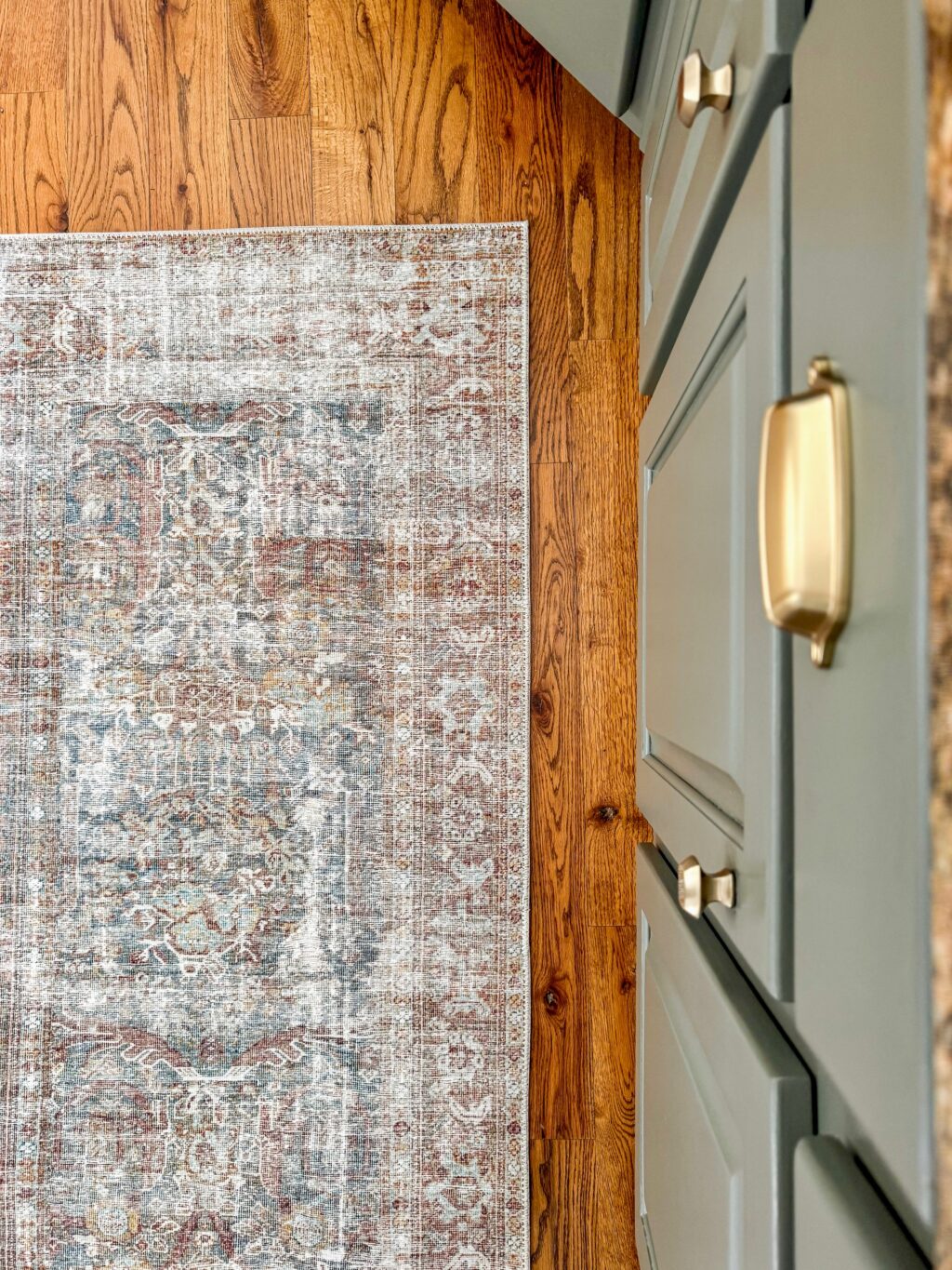 moody neutral cabinet colors