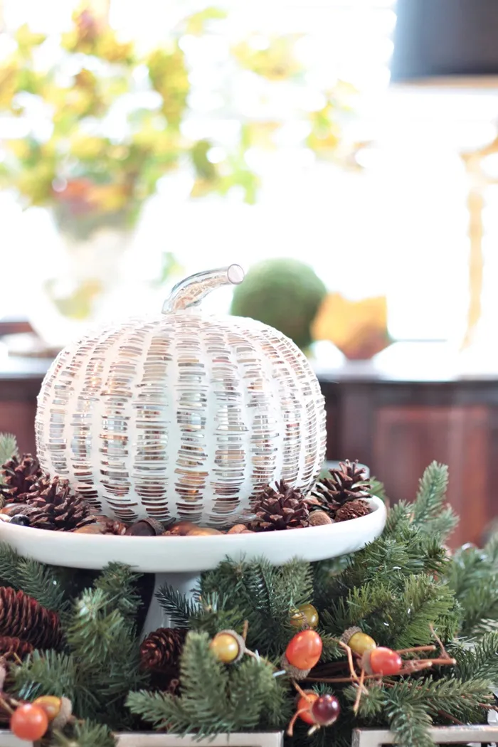 autumn dining room decor