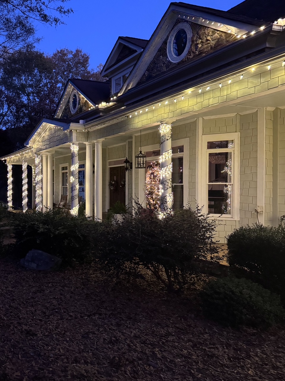 exterior holiday lighting ideas
