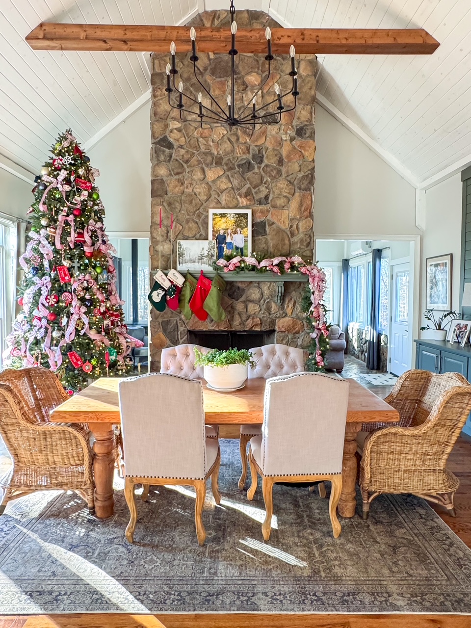 traditional holiday home tour at duke manor farm