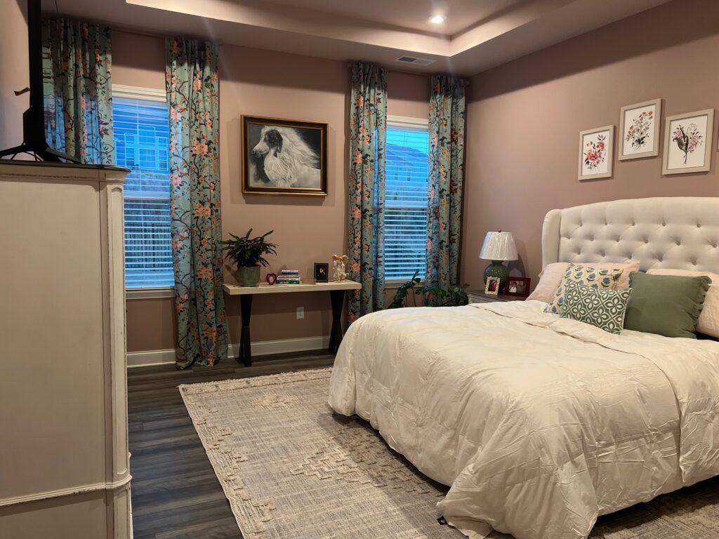 bedroom makeover with Sherwin Williams Insightful Rose