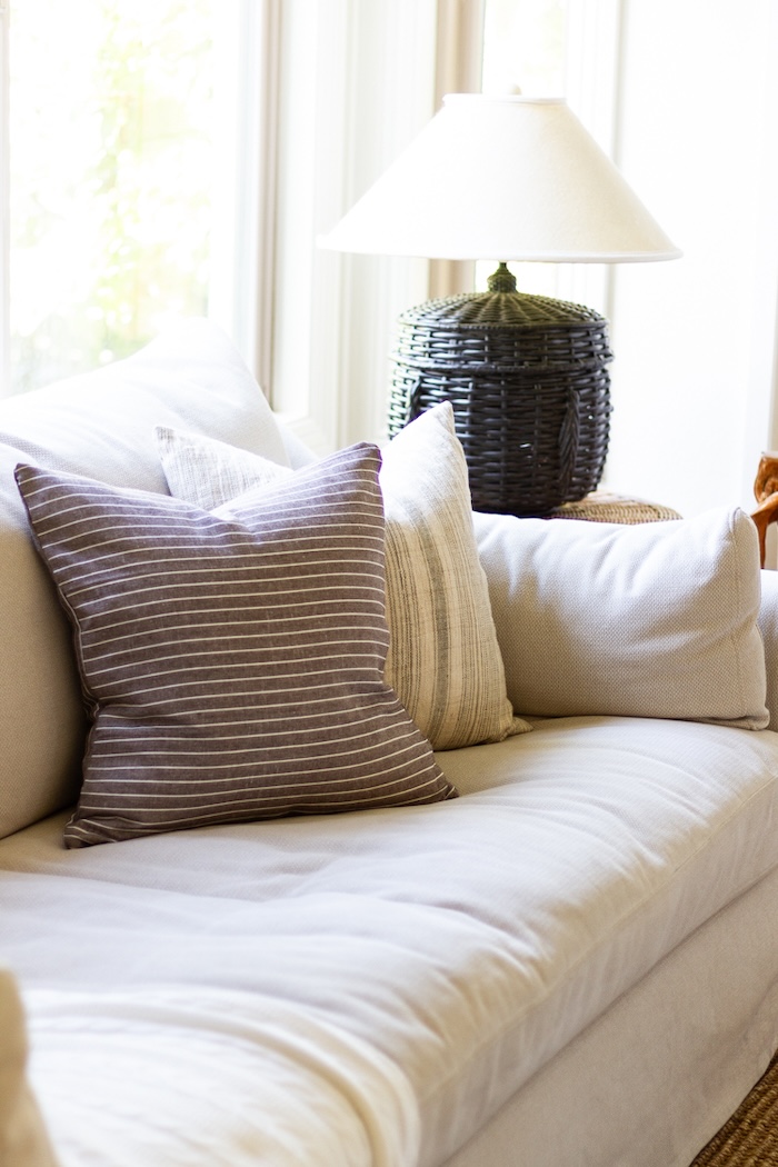 DIY no-sew pillow made from cloth napkins