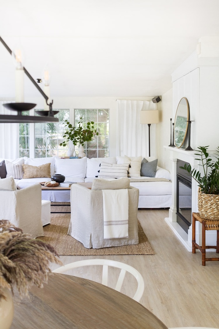 Neutral fall family room decorating ideas