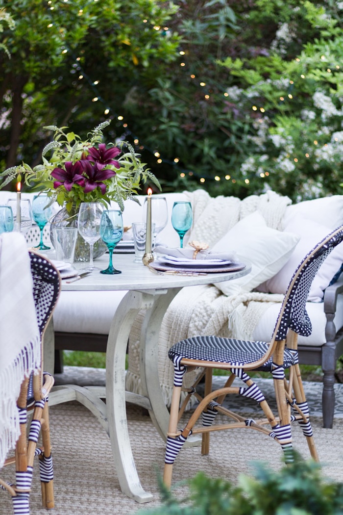 Summer holiday entertaining table and decor ideas