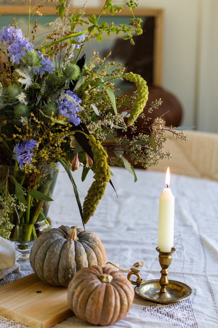 Moody fall floral arrangement for autumn decorating