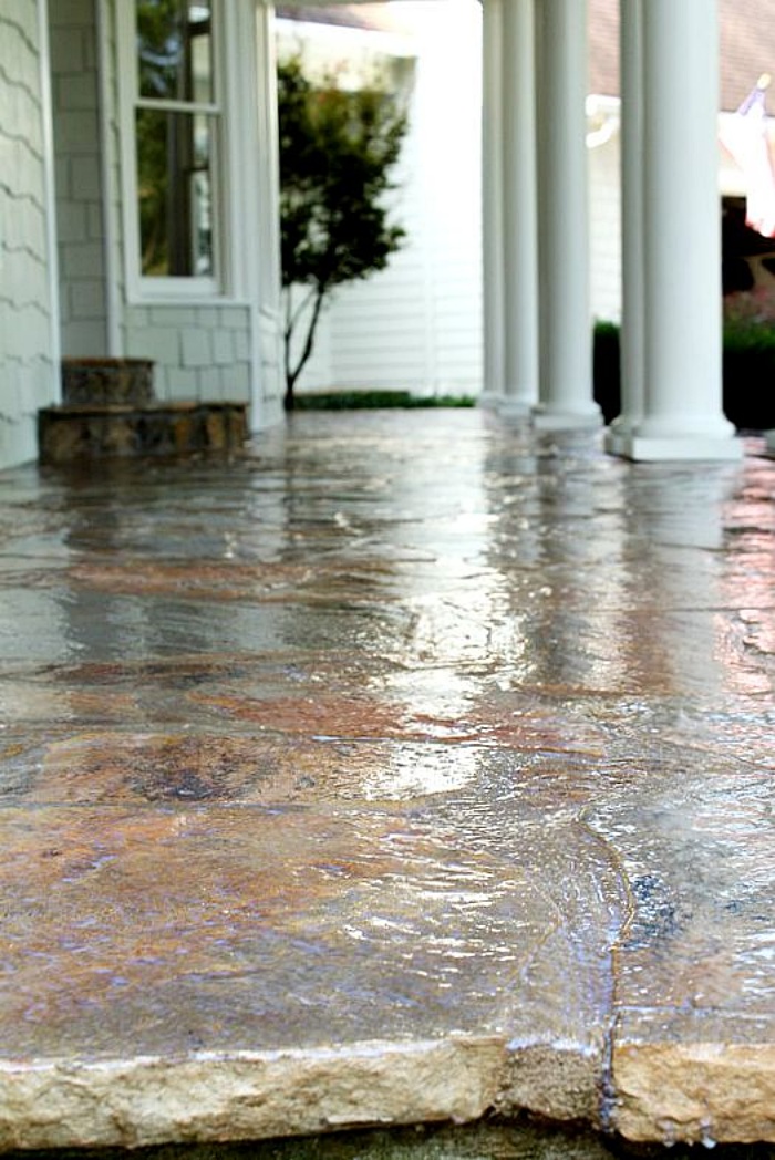 Applying gloss sealer to stone for a refreshed finish